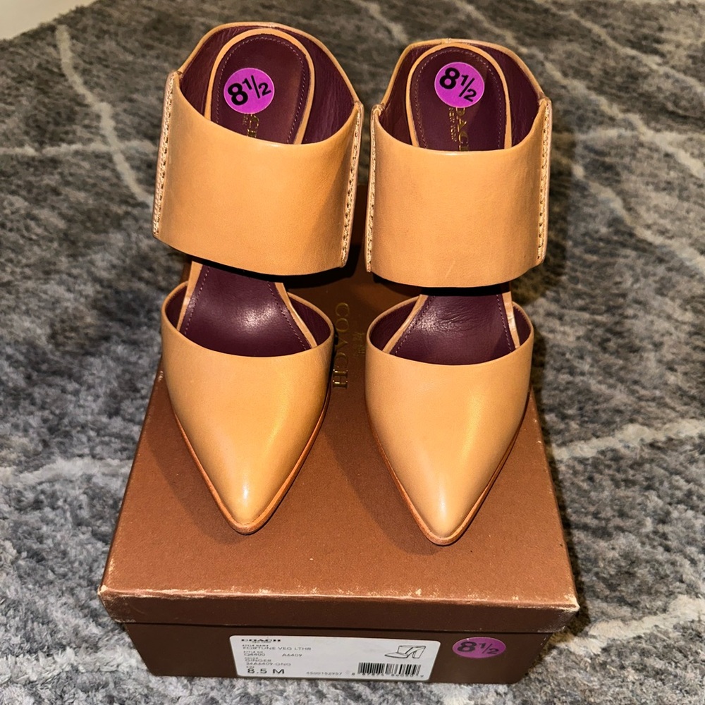 Coach Heels (Ginger) - Size 8.5